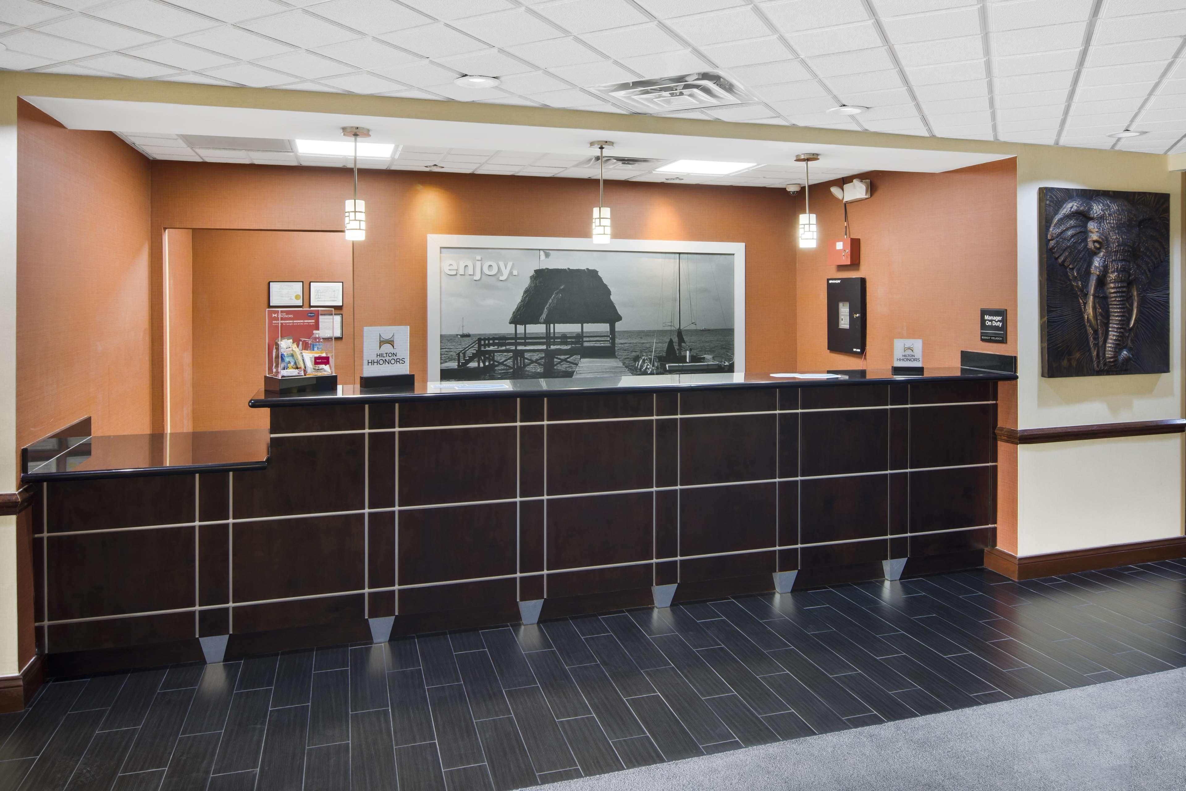 Hampton Inn Hinesville Exteriör bild